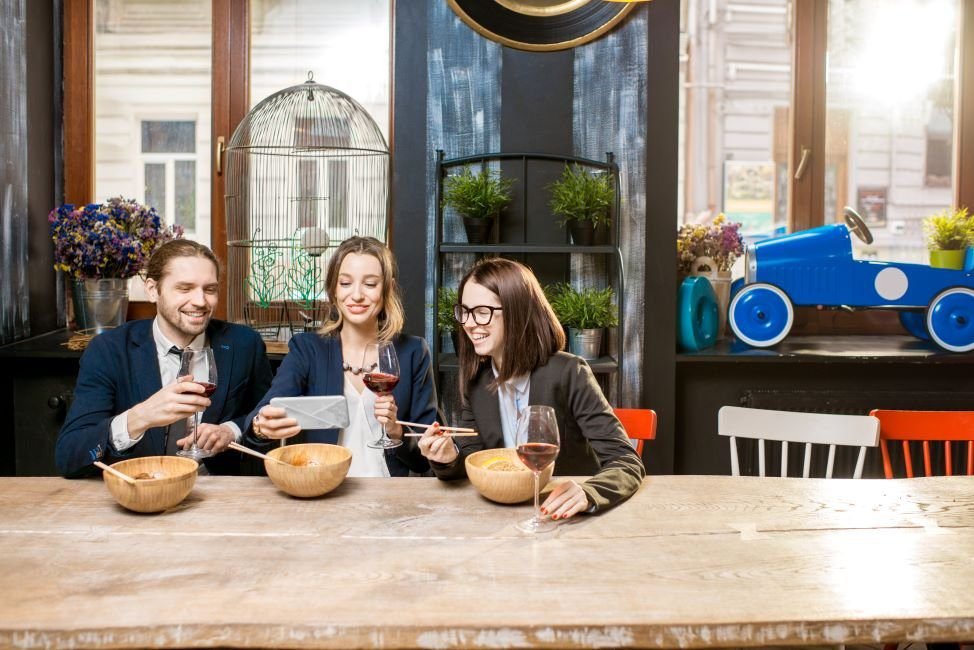 Peut-on utiliser les tickets restaurant le dimanche et les jours fériés