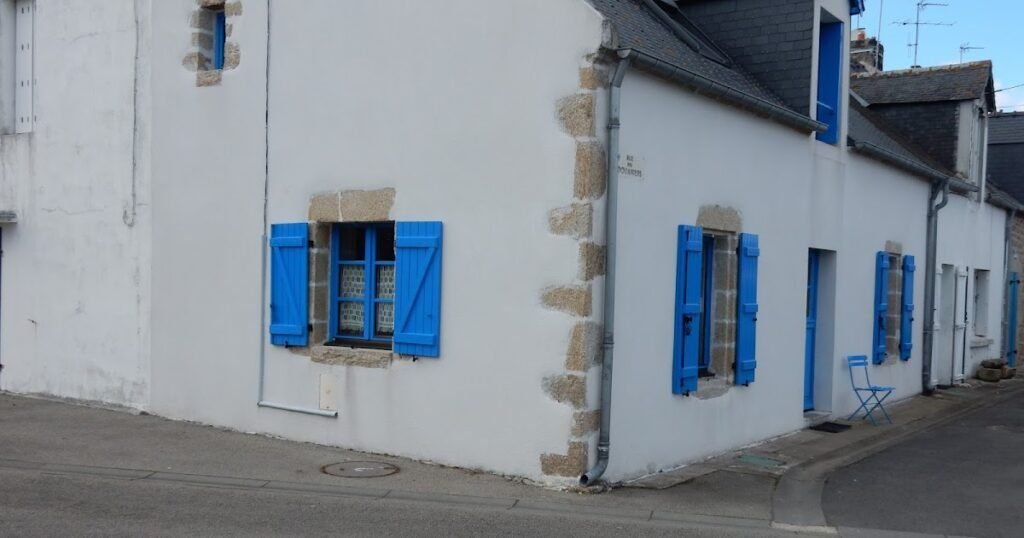 Où trouver la crêperie Pourlette sur la rue Jean Bart à Quiberon